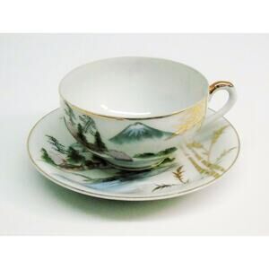 VTG Japanese Moriage Lithopane Geisha Girl TEA CUP & SAUCER SET Mt Fuji 24k Gold
